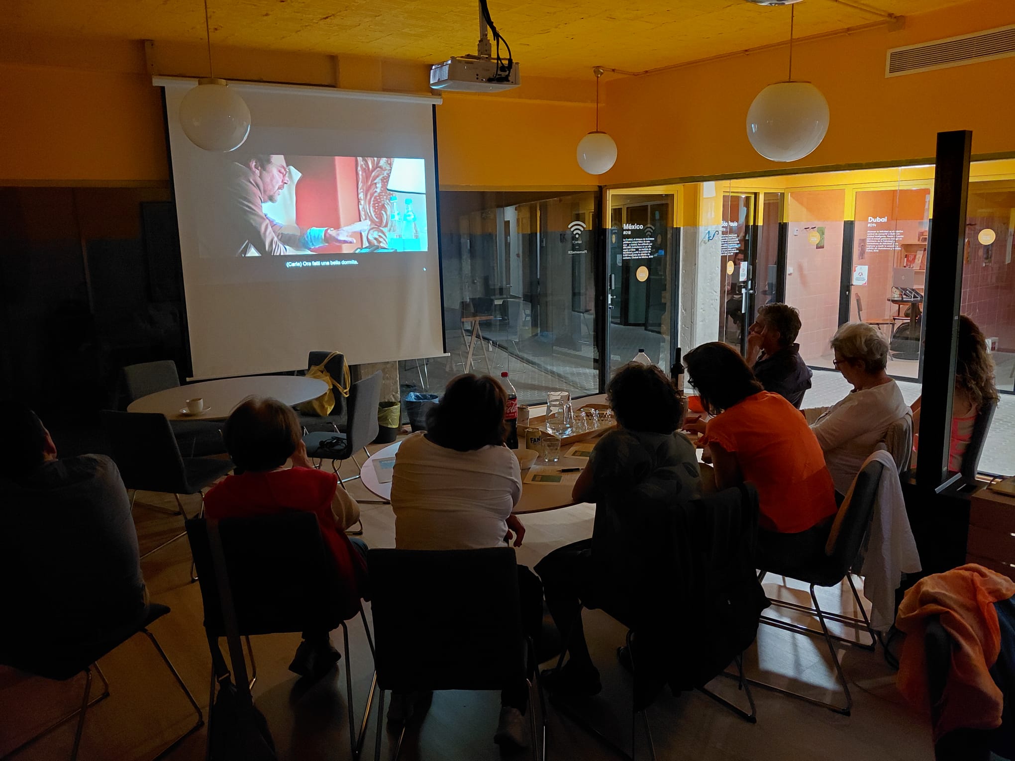 Noche de cine en la academia